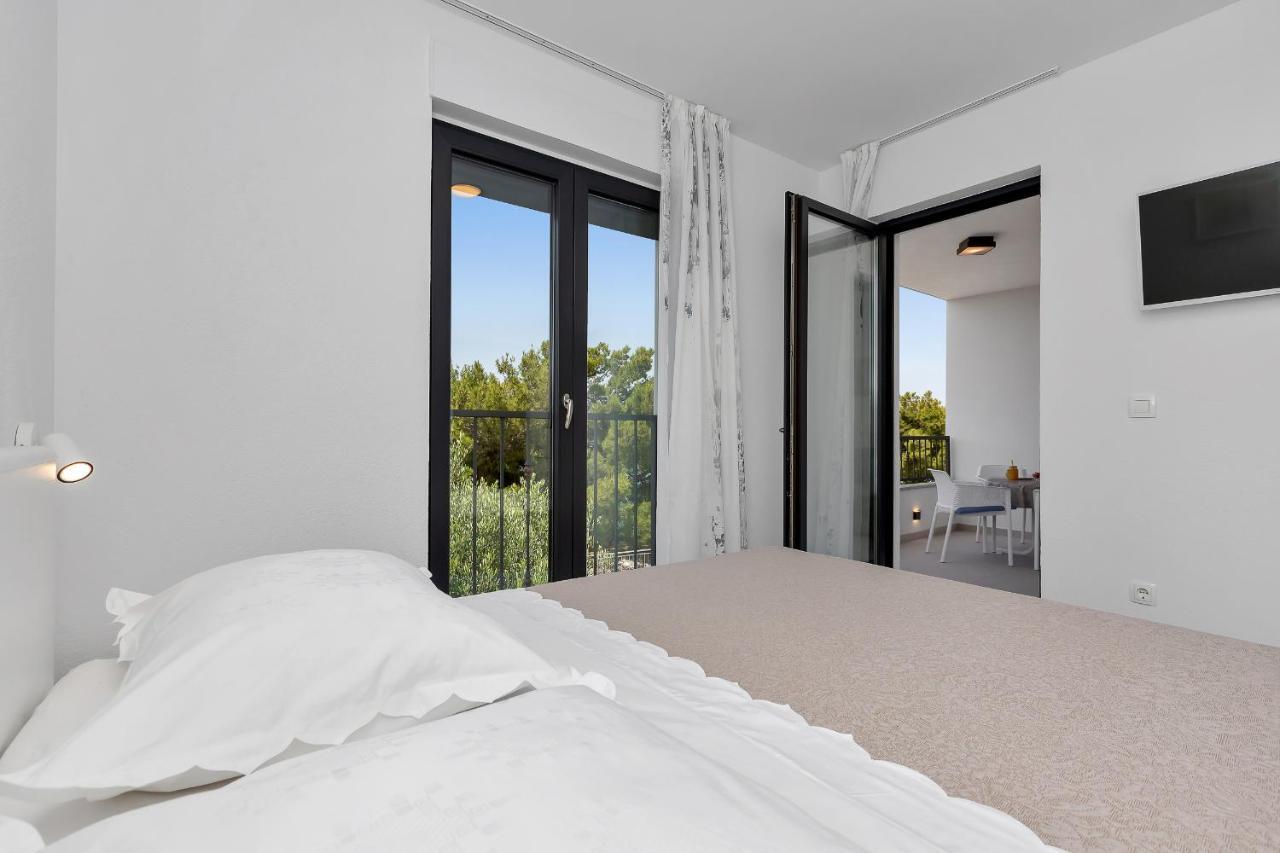 Central Beach Apartments Tučepi Eksteriør billede